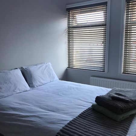 Апартаменты Penarth Refurbishment Кардифф Экстерьер фото